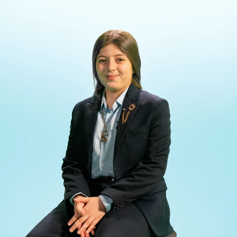 Lania Fakhir